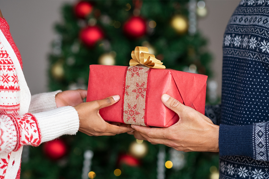 Unisex Christmas Gift Ideas You Can Buy on Amazon Right Now Unisex Christmas Gift Ideas You Can Buy on Amazon Right Now